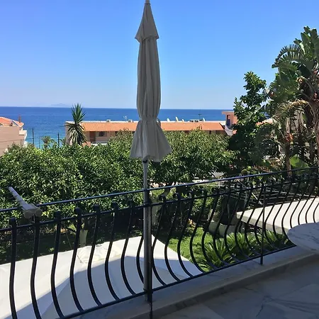 Makis & Poros (Kefalonia)