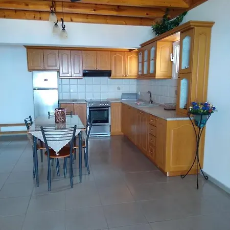 Apartman Makis & *