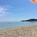 아파트 Makis &